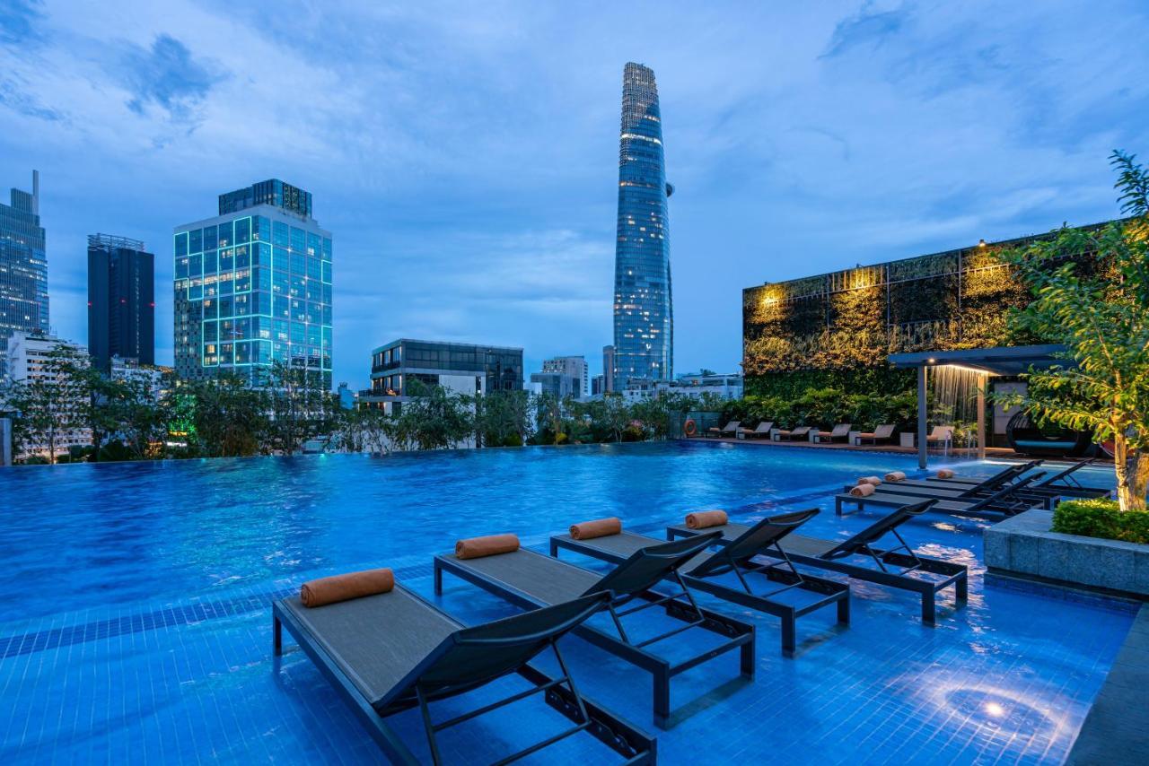 Fusion Original Saigon Centre Ξενοδοχείο Πόλη Χο Τσι Μινχ Εξωτερικό φωτογραφία Landmark 81 rooftop pool